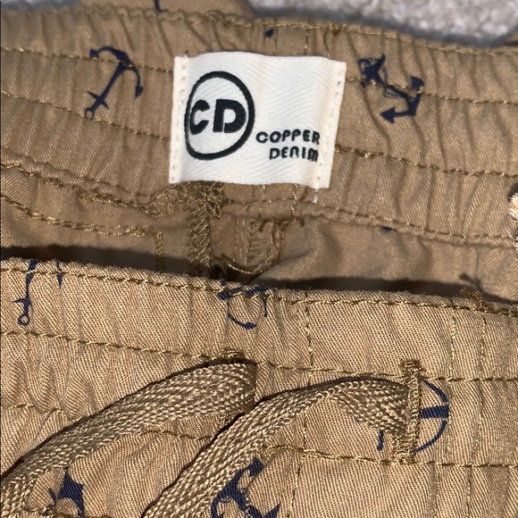 💕5 items for $25💕Boys anchor shorts - Picture 3 of 3